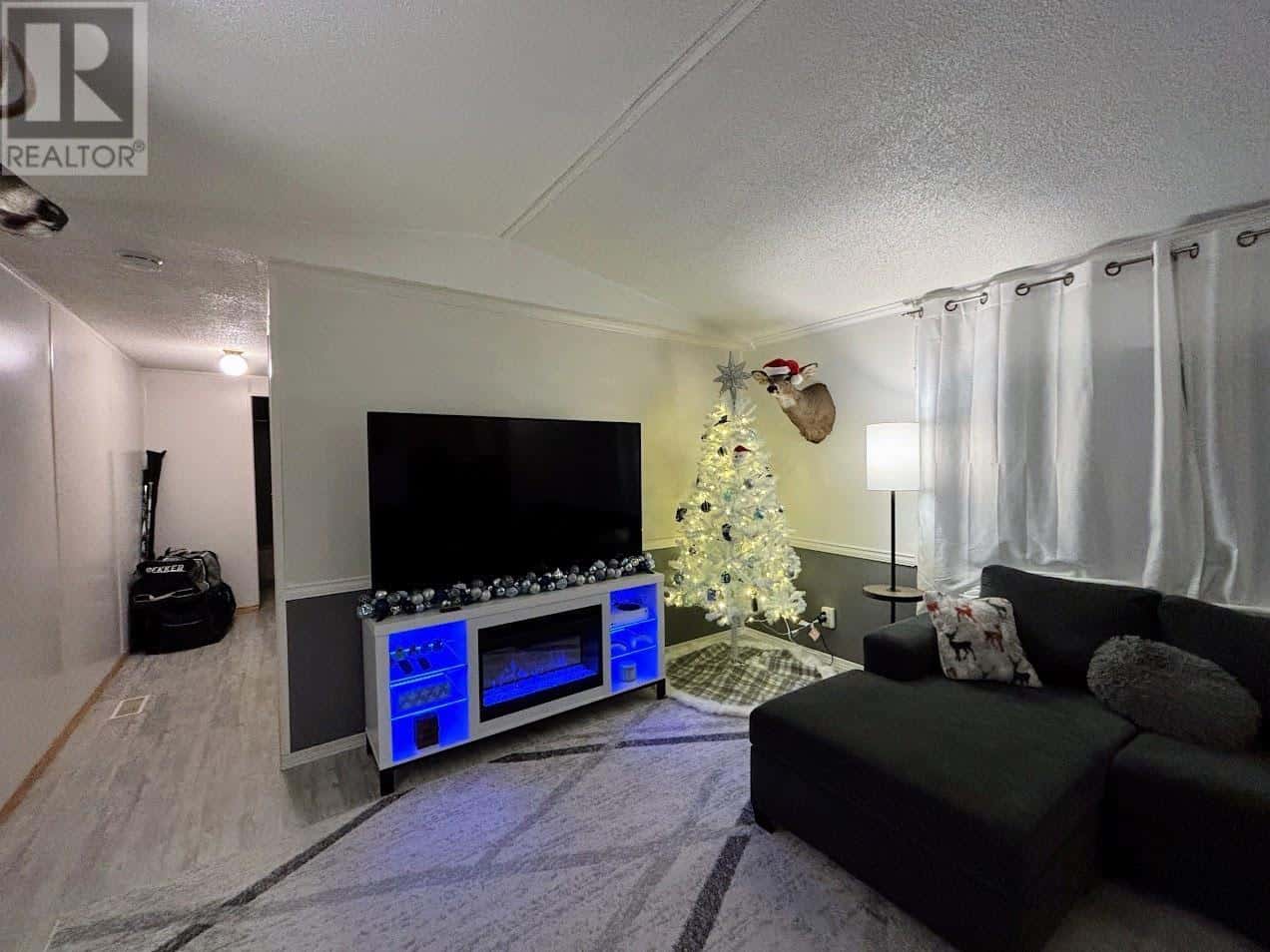 31 Coveney ST — Marathon, Ontario - Photo 4 of 38