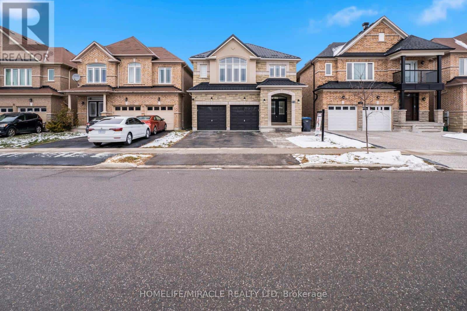 71 SKYVALLEY DRIVE — Brampton (Brampton East), Ontario - Photo 2 of 47