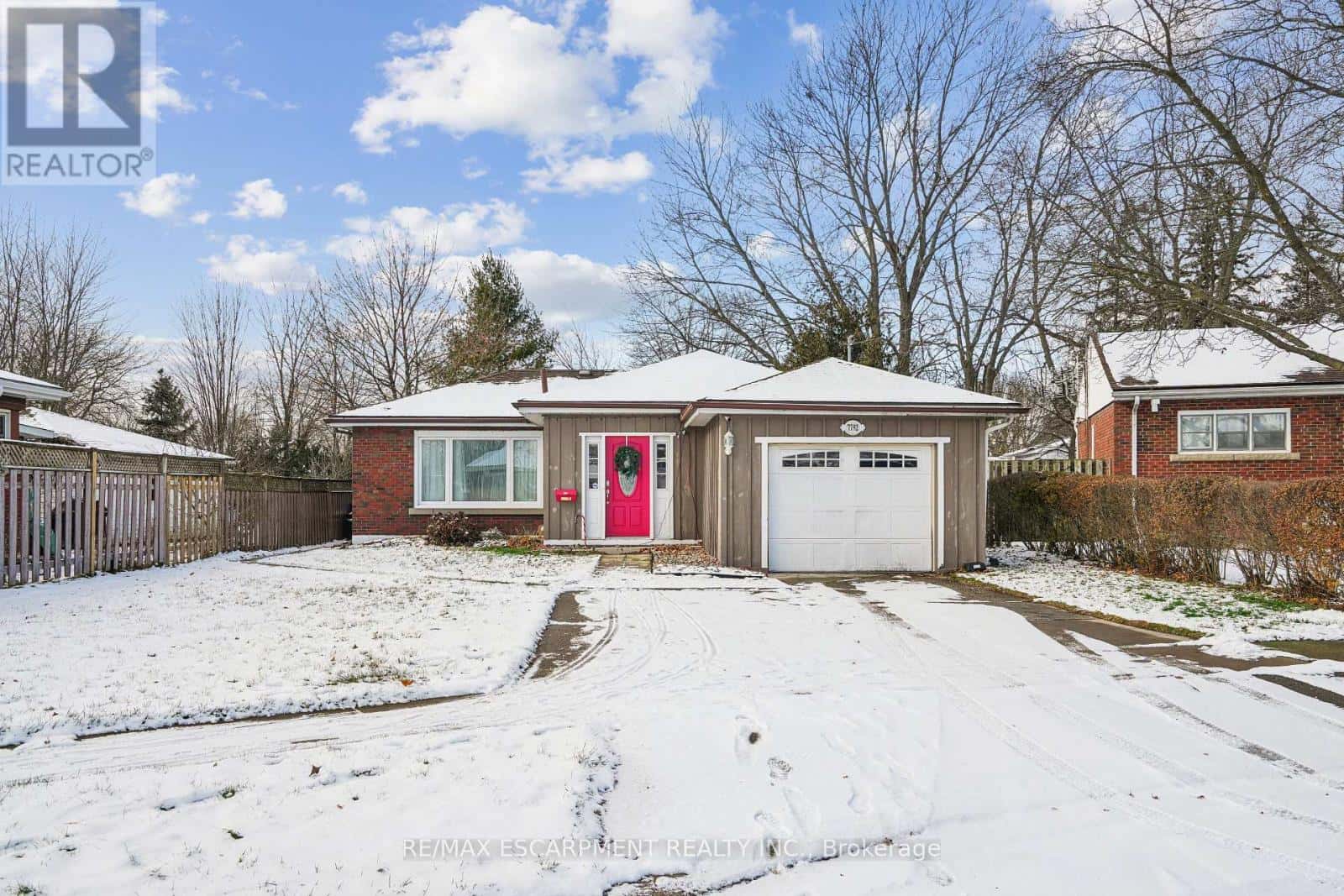 7792 Wilson Crescent