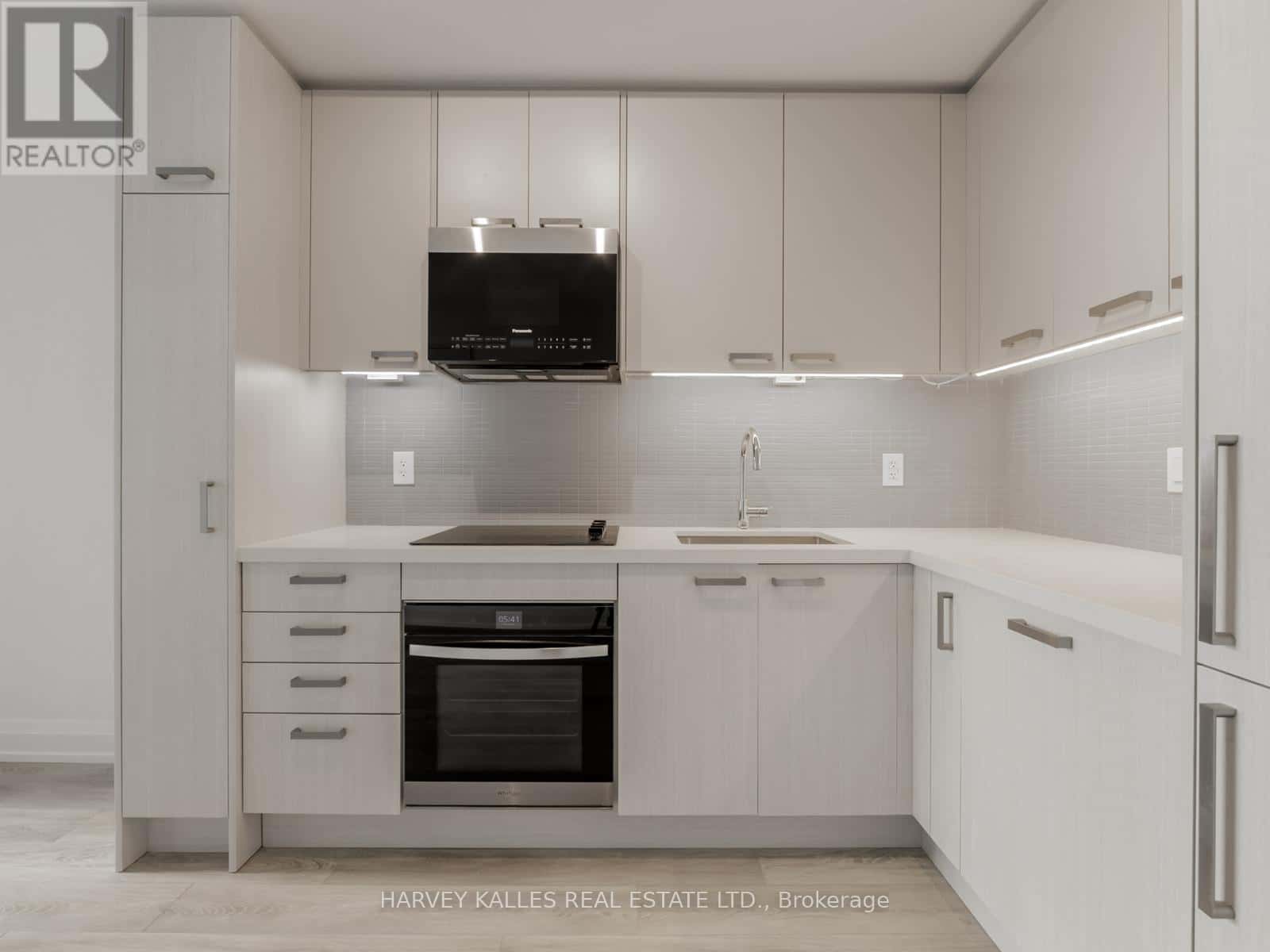 Toronto (Mount Pleasant West) — Toronto (Mount Pleasant West) - Photo 5 of 27