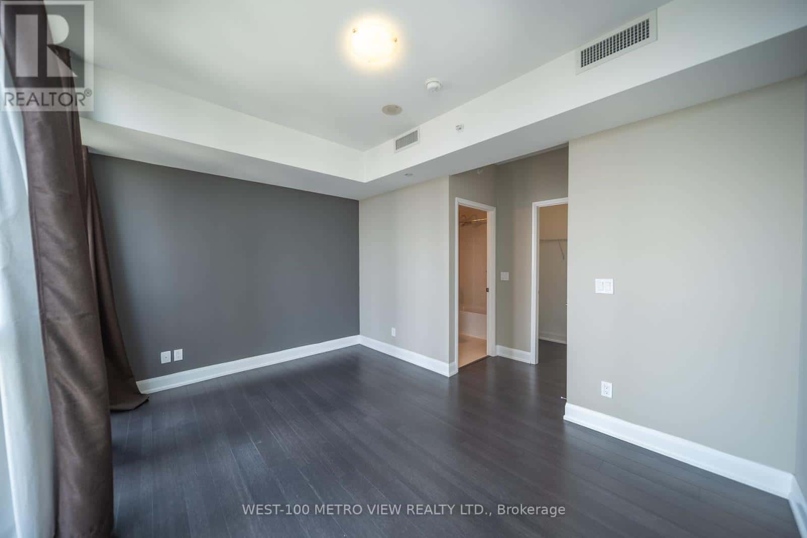 Vaughan (Concord) — Vaughan (Concord) - Photo 5 of 17