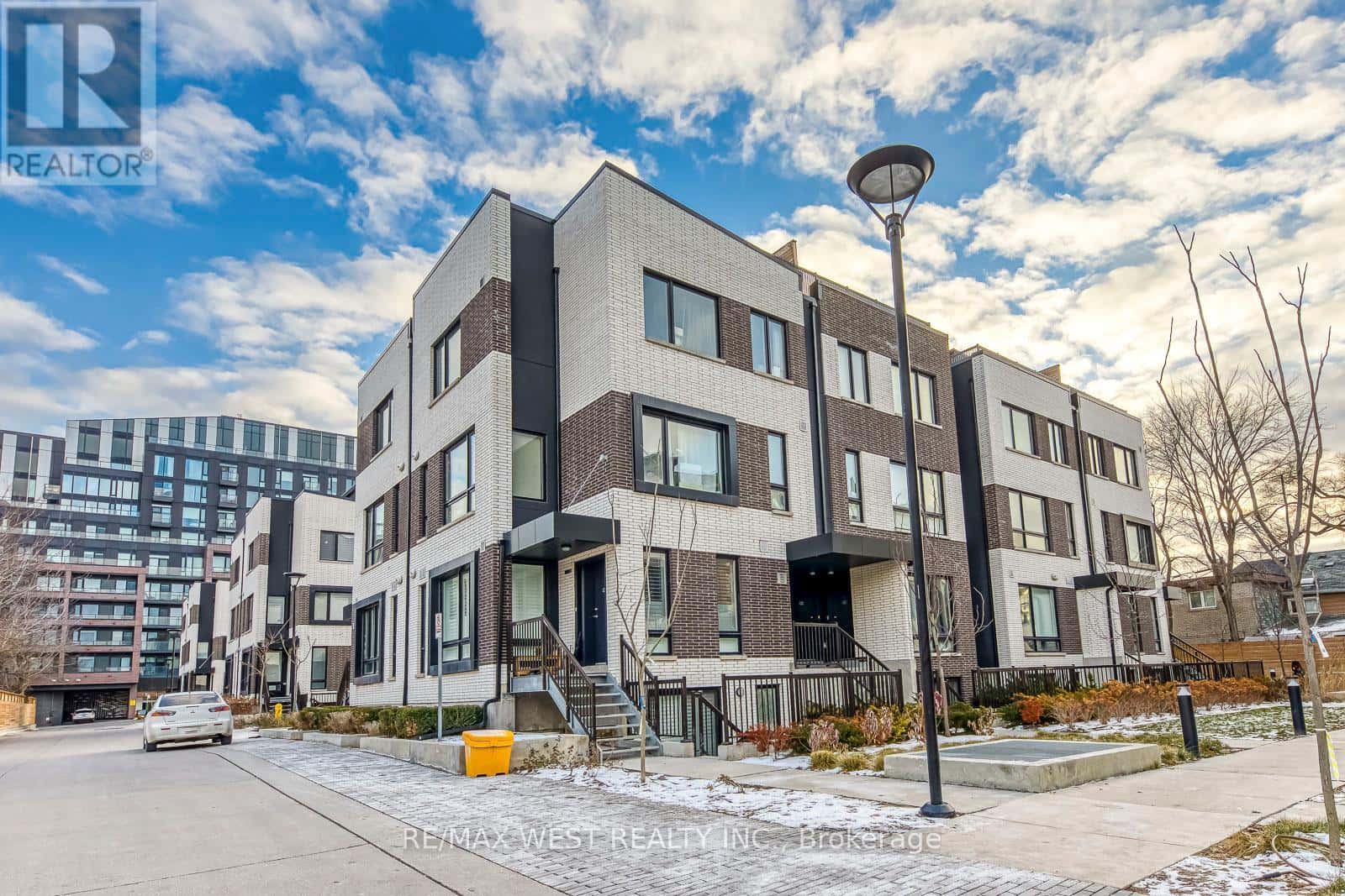 Toronto (Weston-Pellam Park) — Toronto (Weston-Pellam Park) - Photo 2 of 38