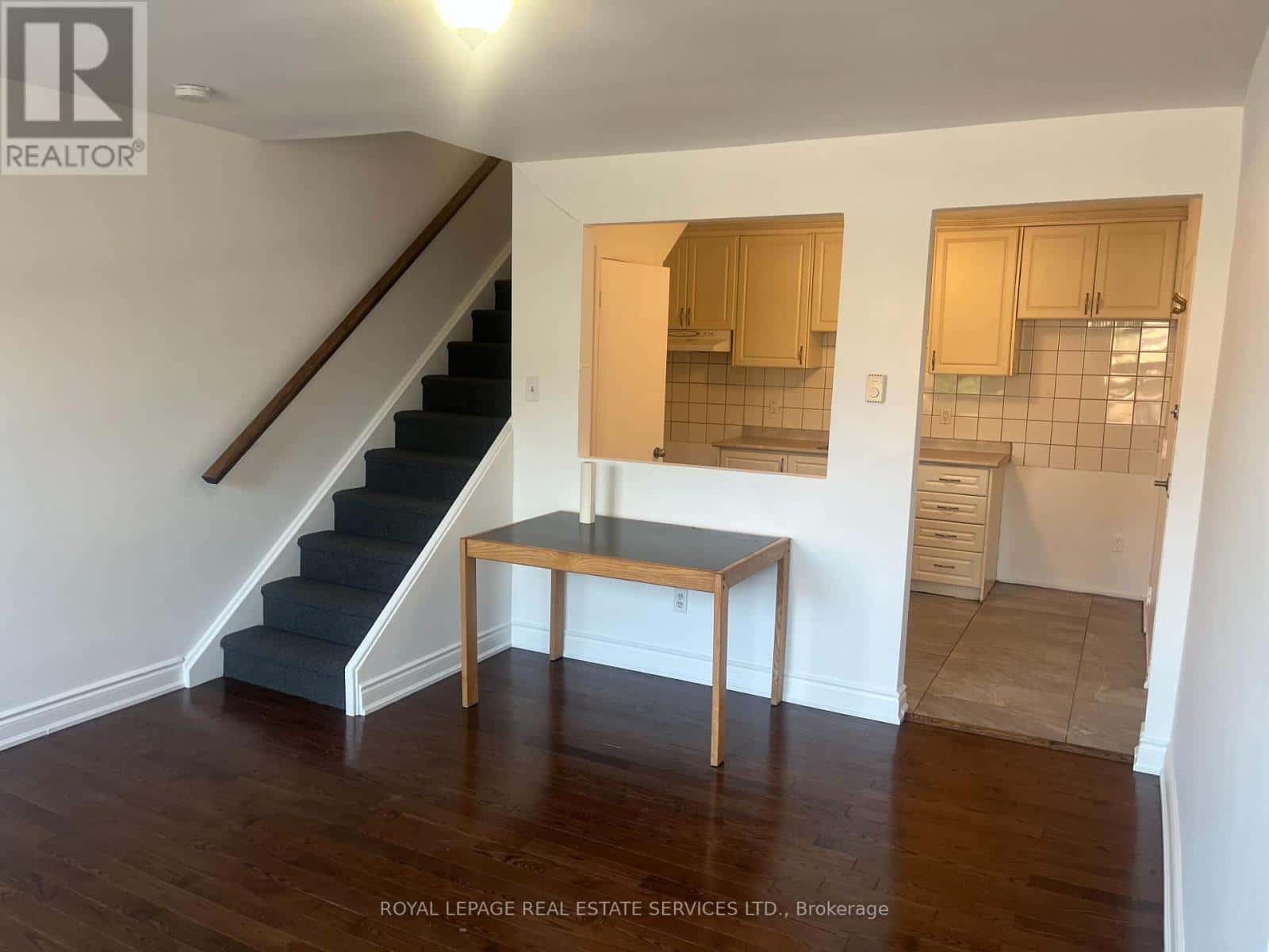 604-606 MARLEE AVENUE — Toronto (Yorkdale-Glen Park), Ontario - Photo 3 of 7