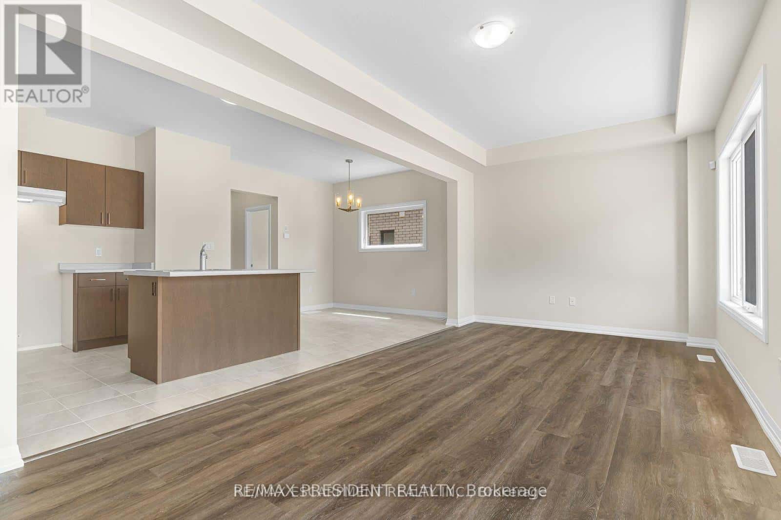 Pelham (Fonthill) — Pelham (Fonthill) - Photo 5 of 13