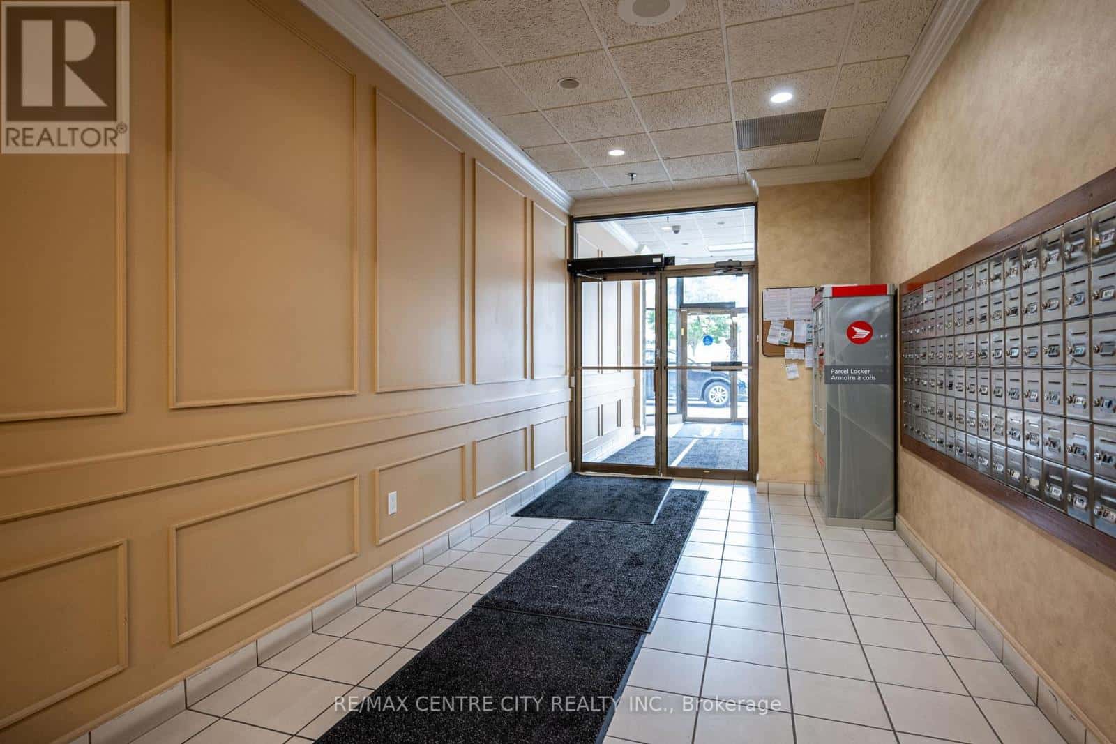 2108 - 389 DUNDAS STREET E — London East (East K), Ontario - Photo 5 of 24