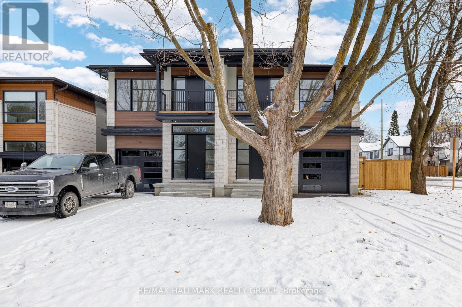 Ottawa — Ottawa - Main photo