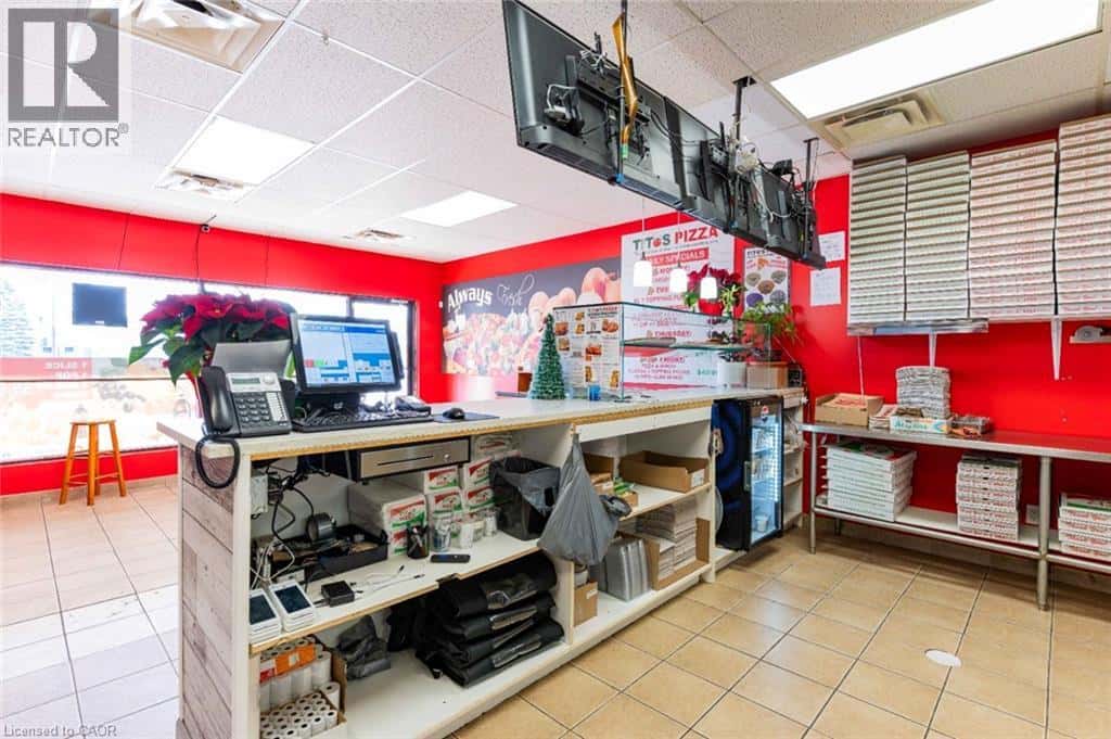 Elmira — Elmira - Photo 3 of 30