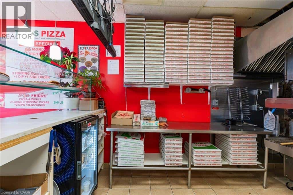 Elmira — Elmira - Photo 4 of 30