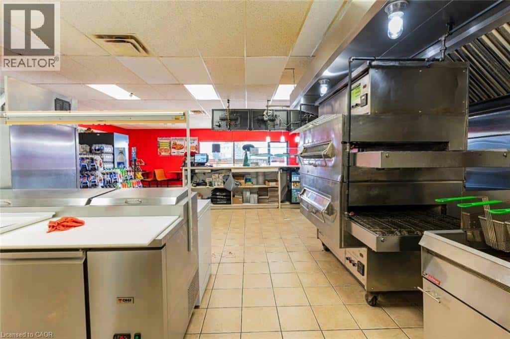 Elmira — Elmira - Photo 5 of 30