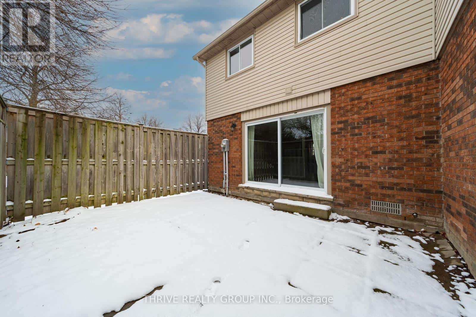 82 - 1330 JALNA BOULEVARD — London South (South X), Ontario - Photo 4 of 26
