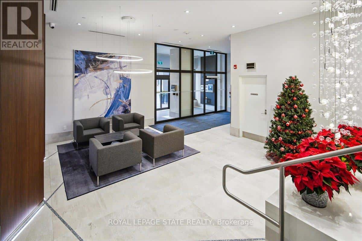 1901 - 385 WINSTON ROAD — Grimsby (Grimsby Beach), Ontario - Photo 4 of 47