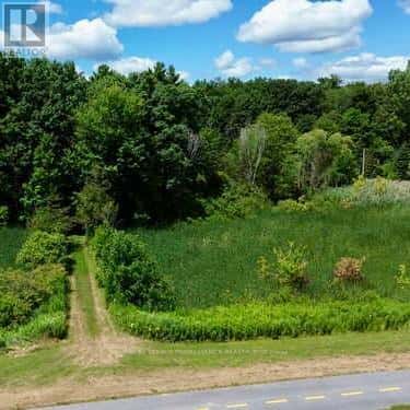 1166 THOUSAND ISLANDS PARKWAY — Front of Yonge, Ontario - Photo 5 of 12