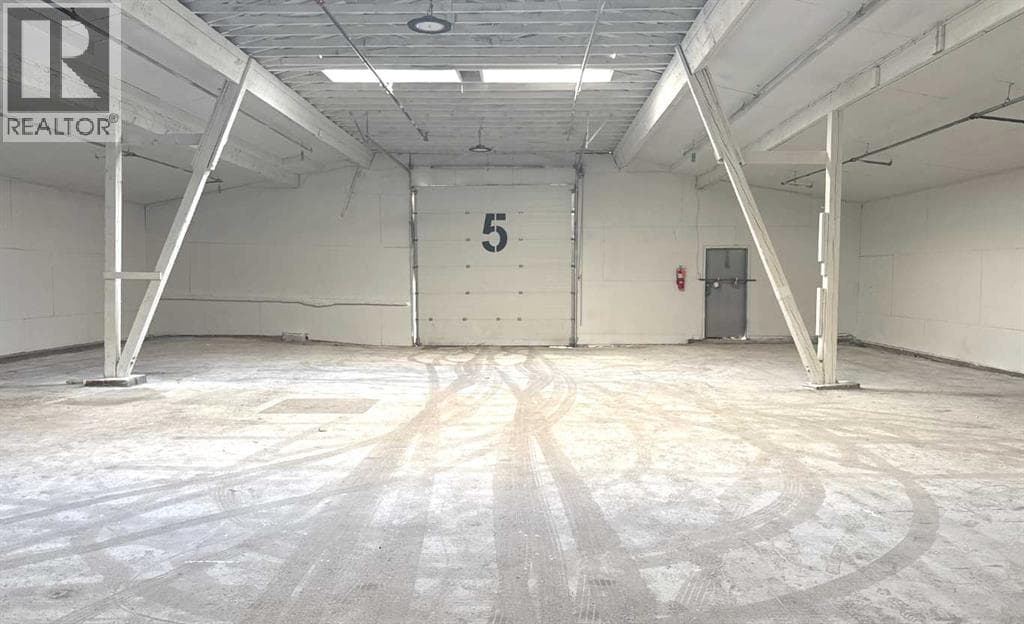 Calgary — Calgary - Main photo