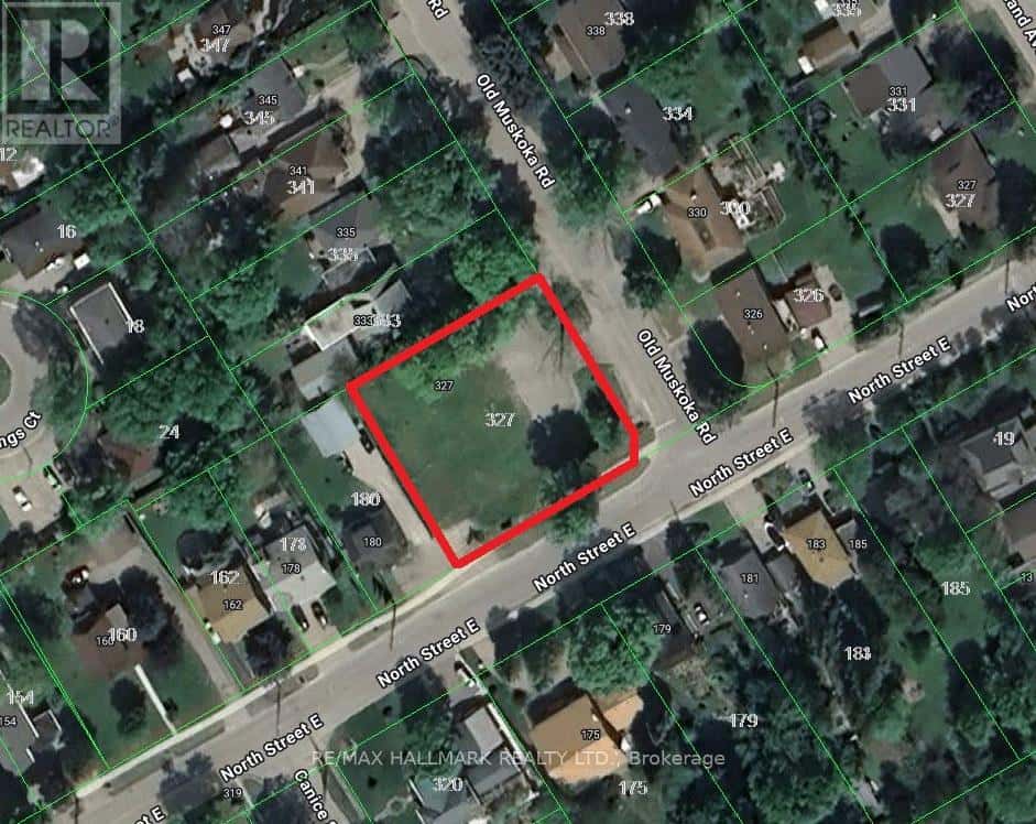 Orillia — Orillia - Photo 4 of 7