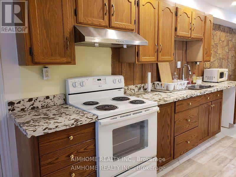 Chatsworth — Chatsworth - Photo 4 of 10