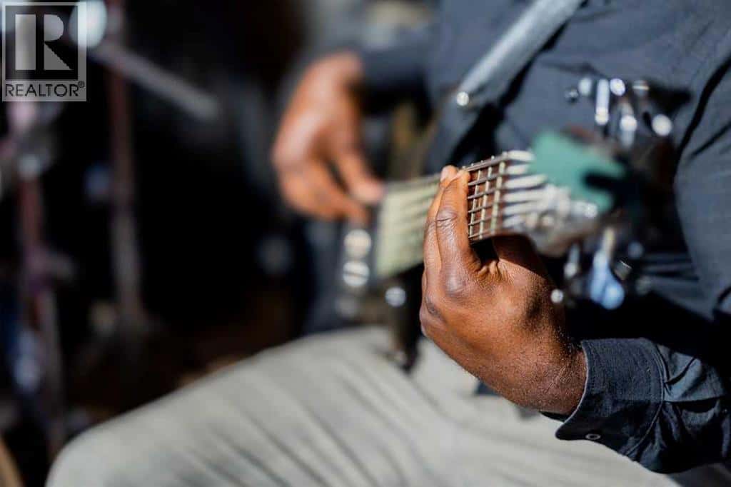 109, 6404 Bowness Road NW — Calgary - Photo 4 of 6