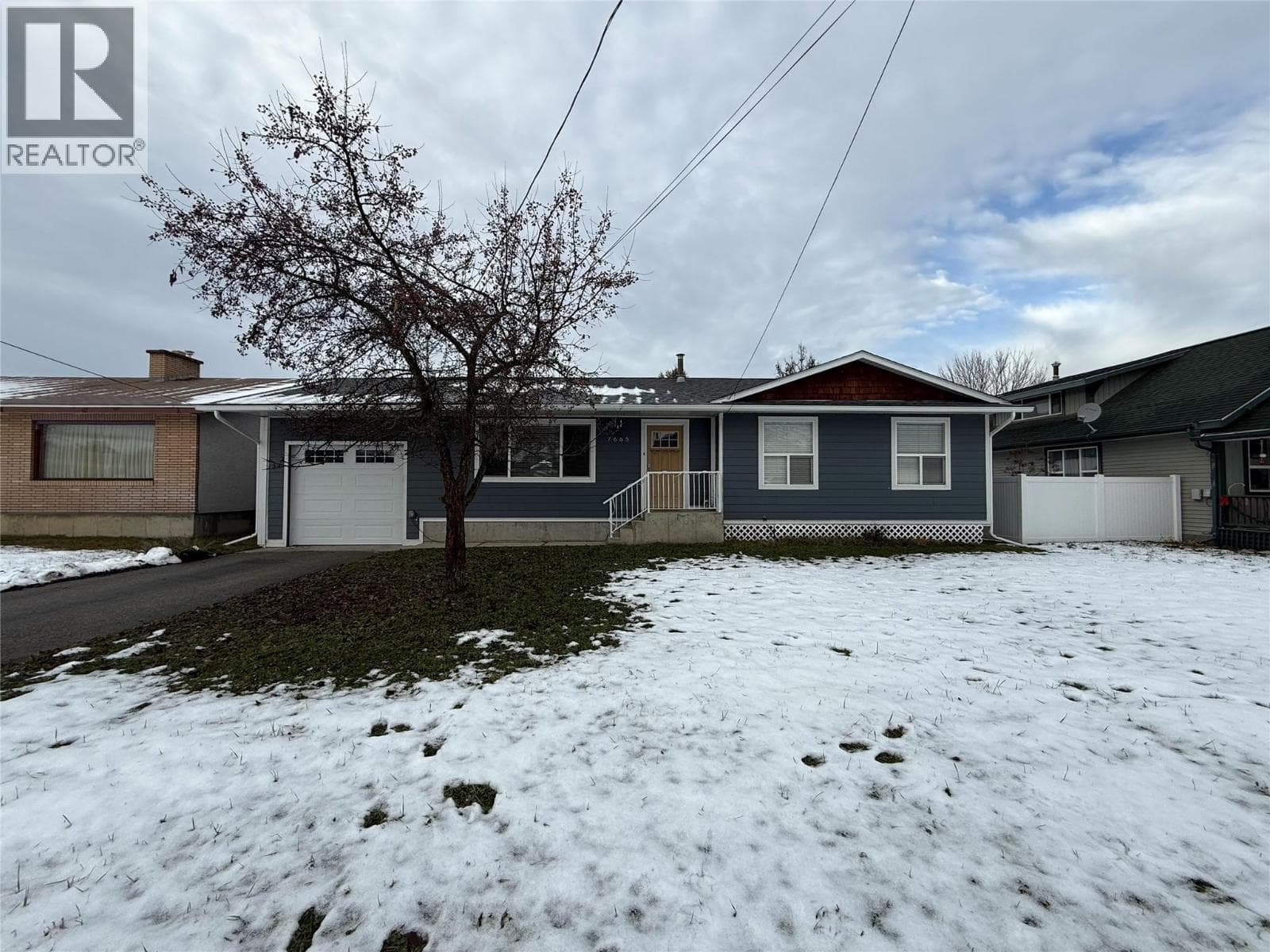 7665 BOUNDARY Drive — Grand Forks, British Columbia - Main photo