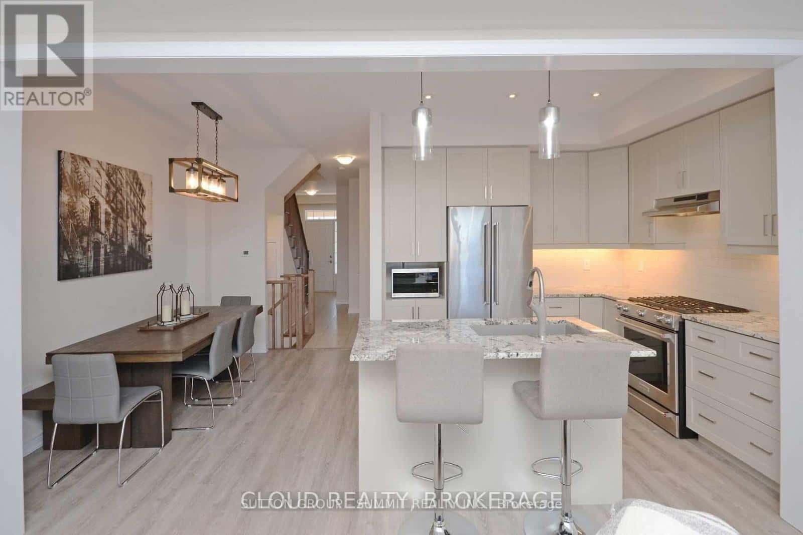 Hamilton (Hannon) — Hamilton (Hannon) - Photo 2 of 23