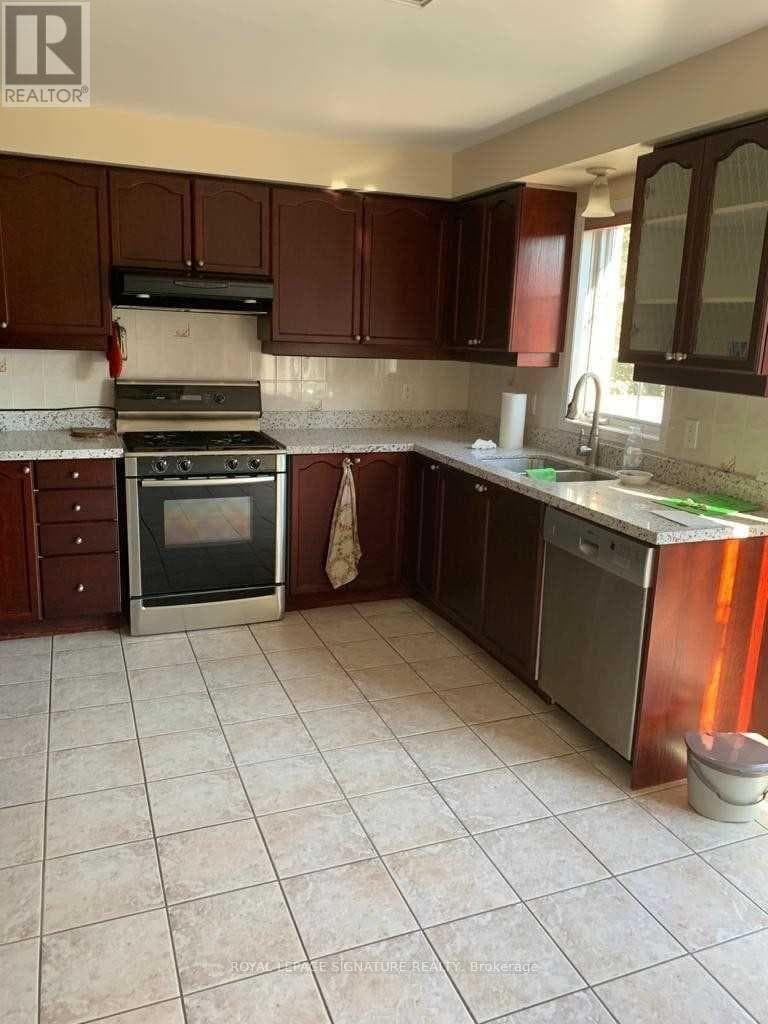 Mississauga (Central Erin Mills) — Mississauga (Central Erin Mills) - Main photo