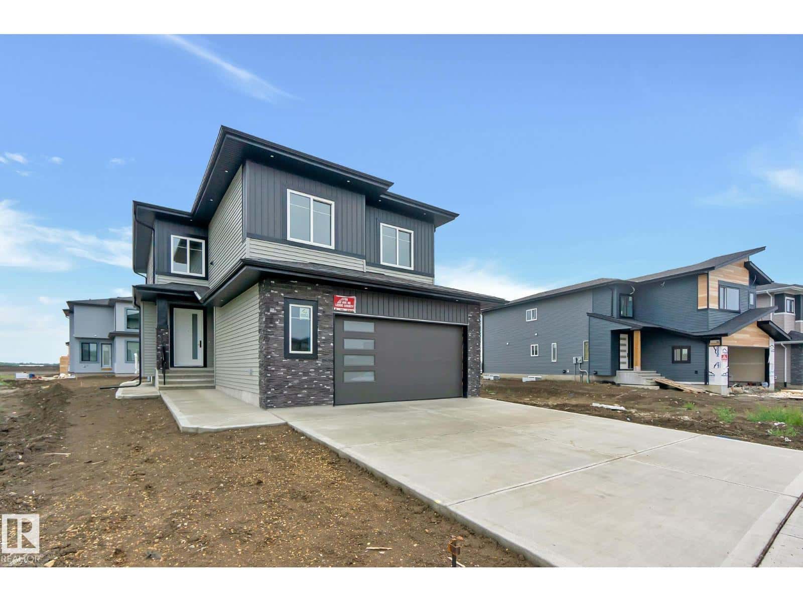 2709 62 AV NE — Rural Leduc County, Alberta - Photo 2 of 48