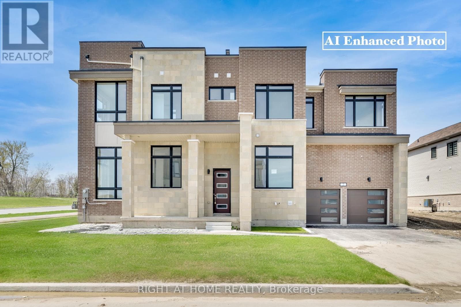 2 YACHT DRIVE — Clarington (Bowmanville), Ontario - Main photo