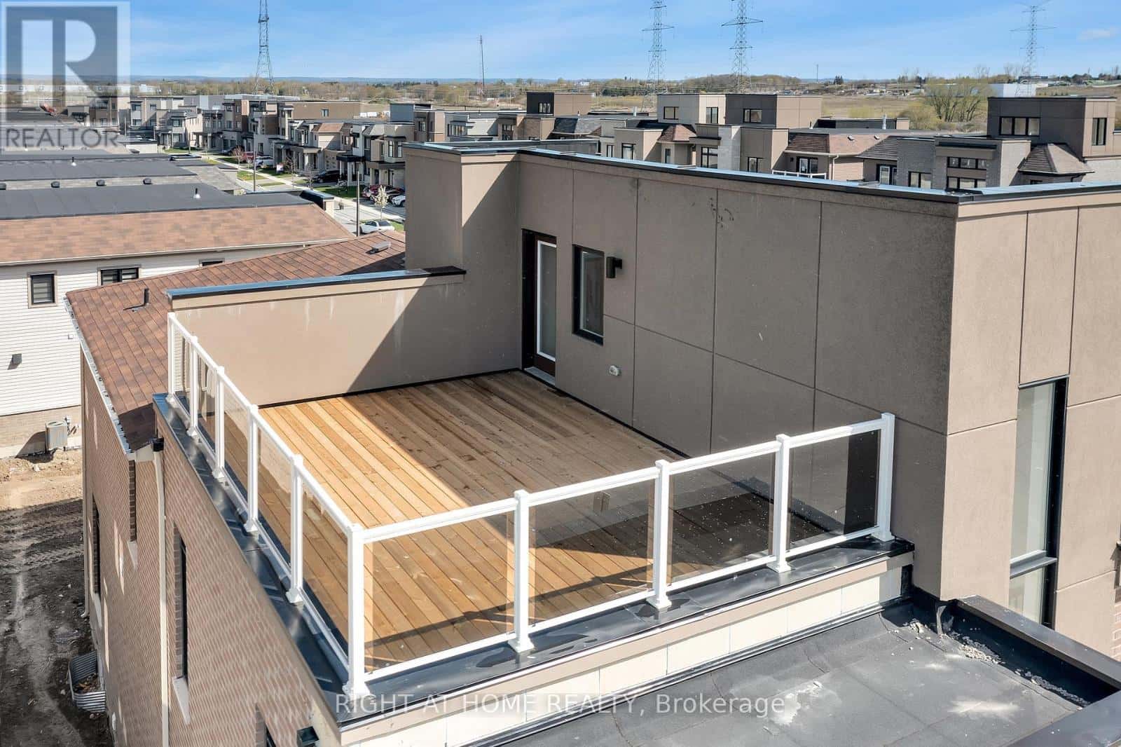 2 YACHT DRIVE — Clarington (Bowmanville), Ontario - Photo 5 of 40