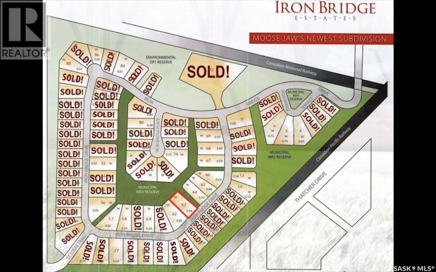 215 Iron Bridge DRIVE — Moose Jaw, Saskatchewan - Photo 5 of 6