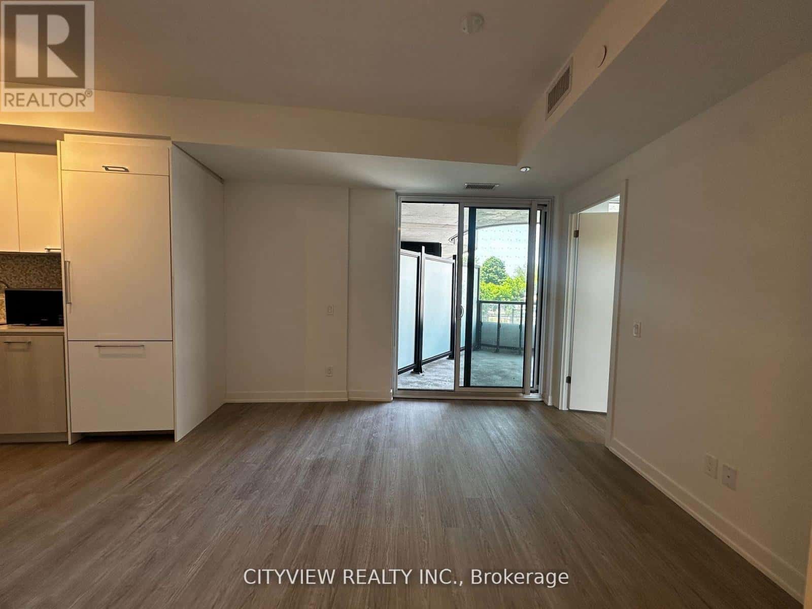 Vaughan (Uplands) — Vaughan (Uplands) - Photo 5 of 16