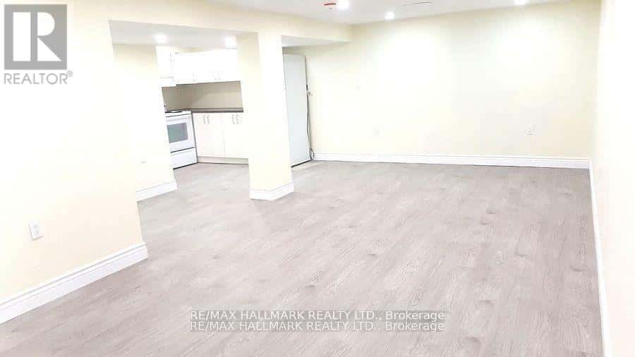 Richmond Hill (Harding) — Richmond Hill (Harding) - Photo 2 of 12