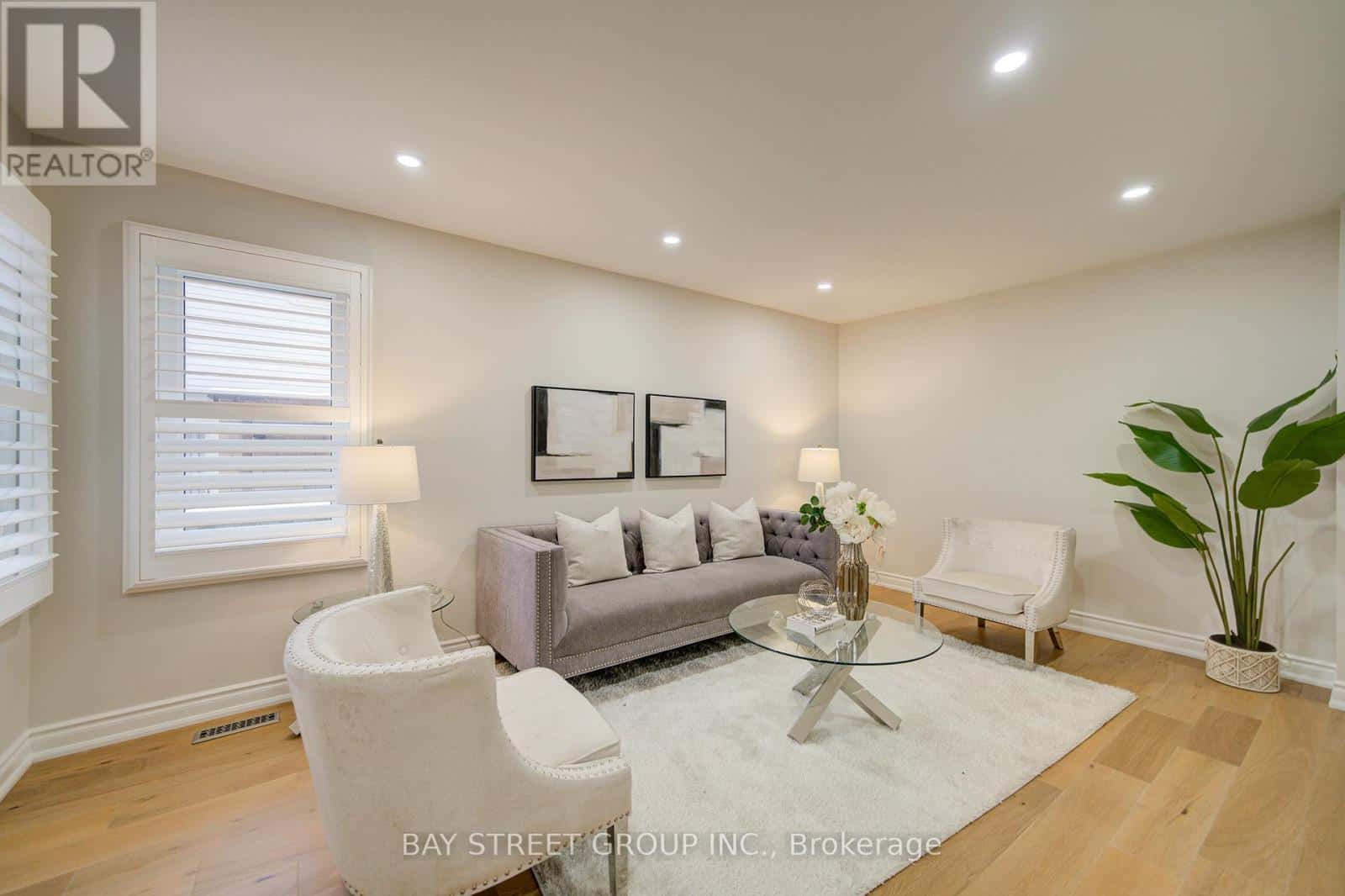 2183 MARGOT STREET — Oakville (RO River Oaks), Ontario - Photo 5 of 40