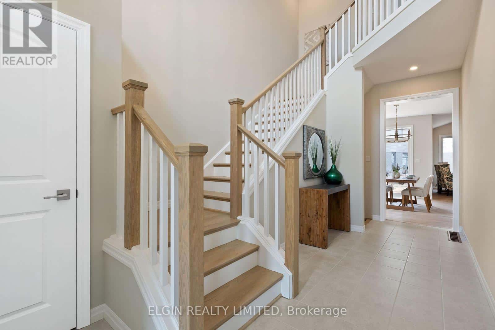 29 HEMLOCK CRESCENT — Aylmer, Ontario - Photo 4 of 39