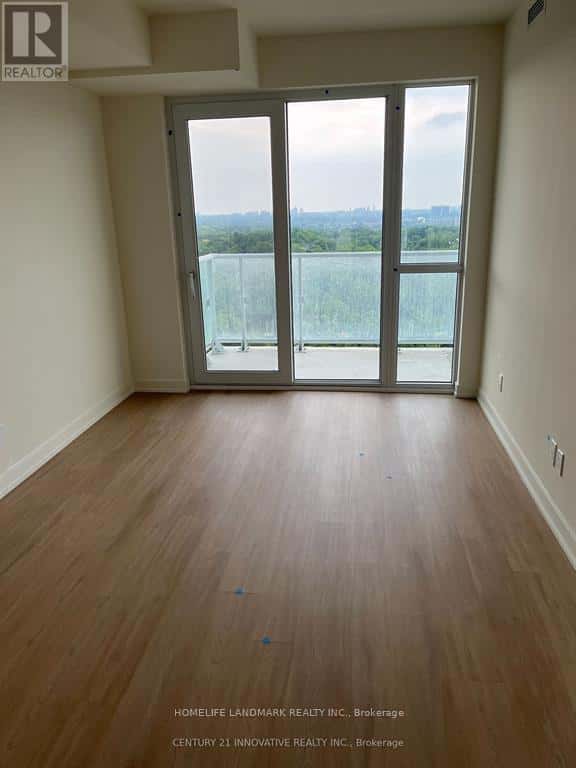 Toronto (Parkwoods-Donalda) — Toronto (Parkwoods-Donalda) - Photo 4 of 8