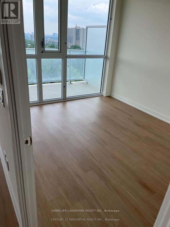 Toronto (Parkwoods-Donalda) — Toronto (Parkwoods-Donalda) - Photo 5 of 8