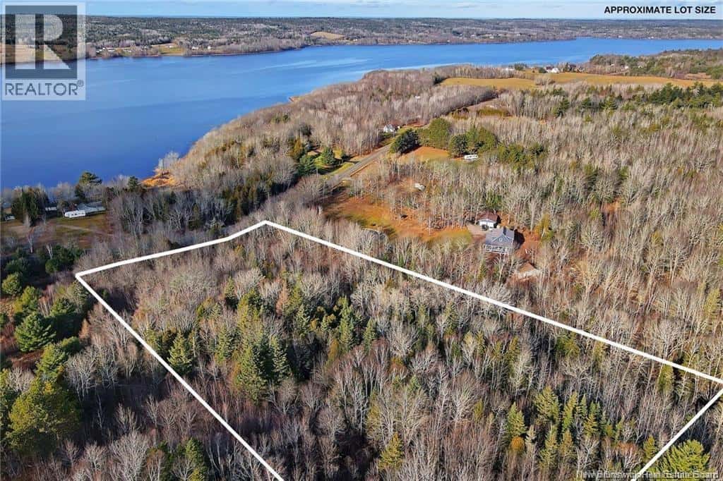 / Scenic Narrows Boulevard (Route 710) — Cambridge-Narrows, New Brunswick - Photo 2 of 4