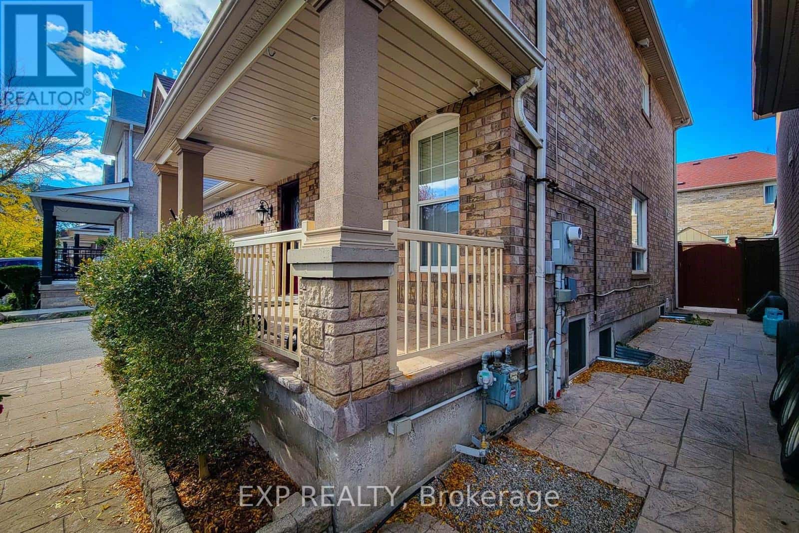 Brampton (Fletcher's Meadow) — Brampton (Fletcher's Meadow) - Photo 4 of 34