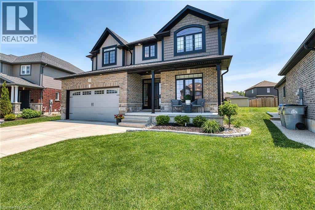 71 FORBES Crescent — Listowel, Ontario - Photo 5 of 50