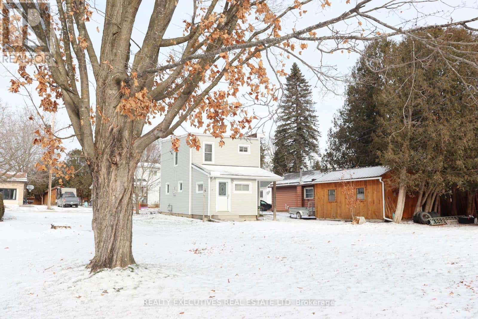 38 HUMMEL STREET — North Dundas, Ontario - Photo 5 of 43