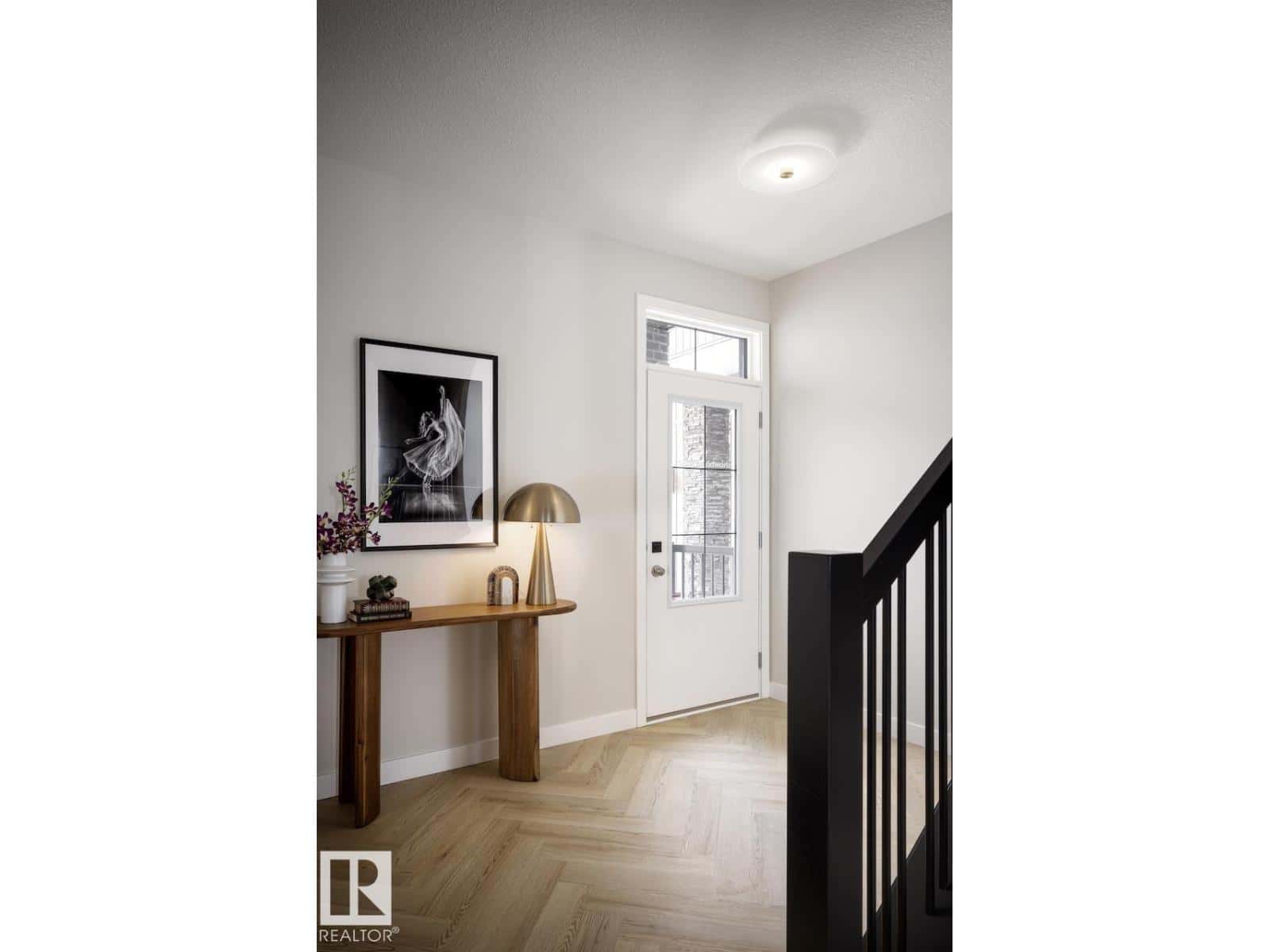 121 Cuddie DR — Sherwood Park, Alberta - Photo 2 of 15