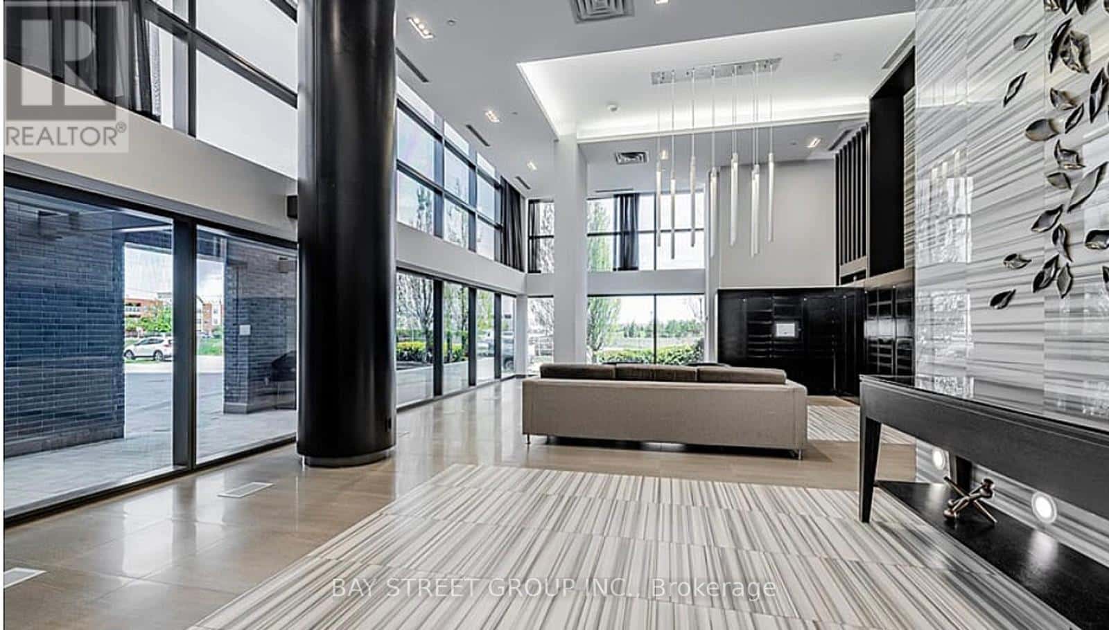 503 - 55 ONEIDA CRESCENT — Richmond Hill (Langstaff), Ontario - Photo 4 of 34