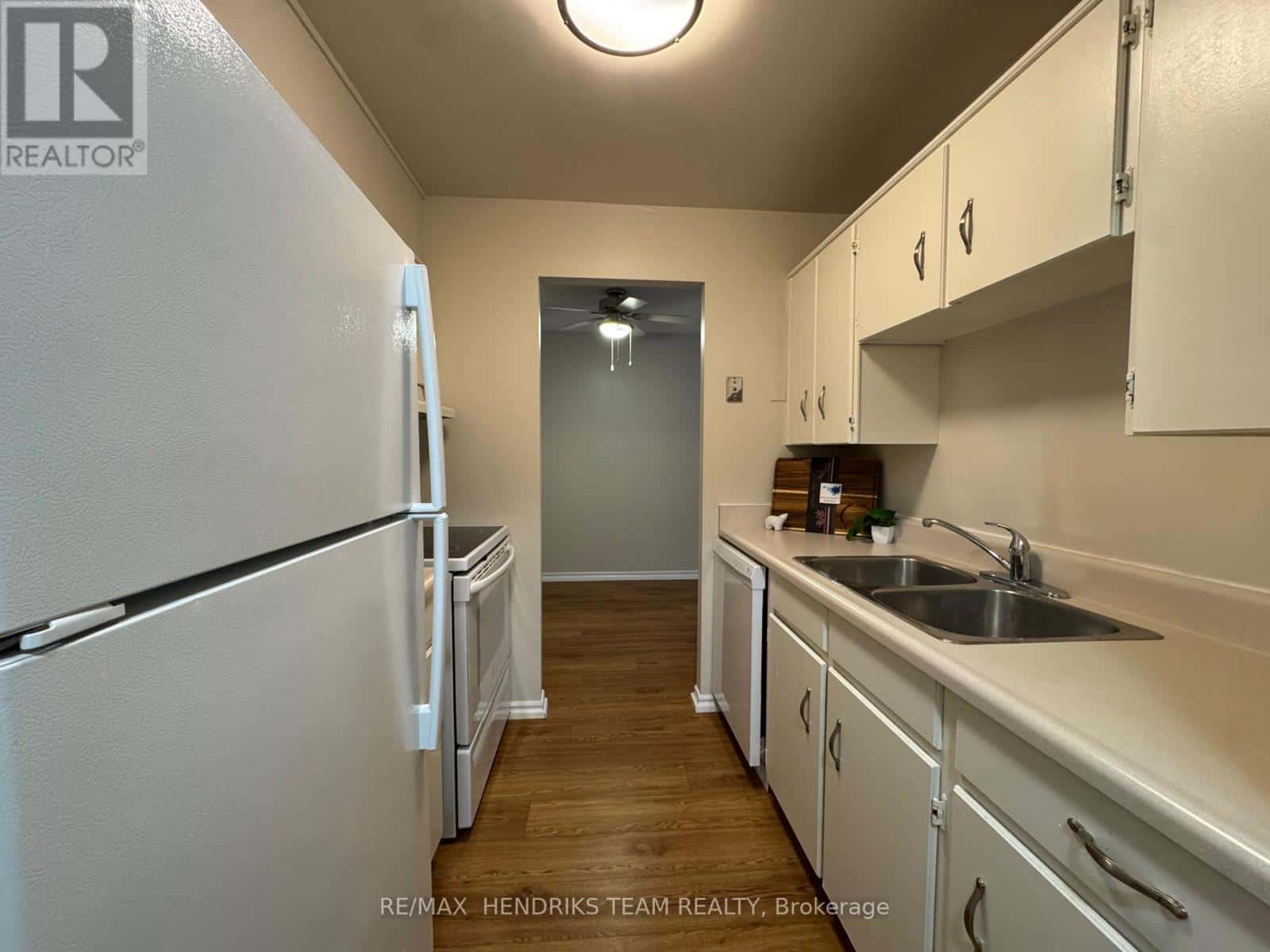 Fort Erie (Central) — Fort Erie (Central) - Photo 2 of 17