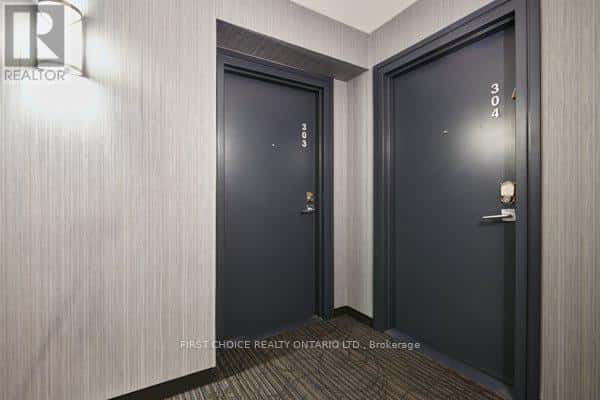 Ottawa — Ottawa - Photo 4 of 41