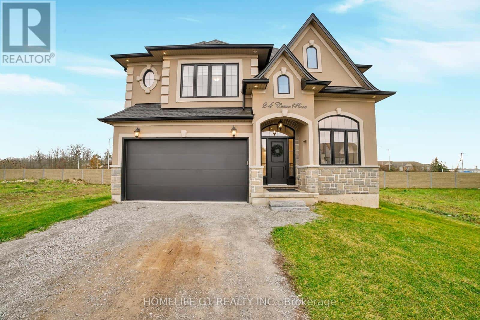 Hamilton (Ancaster) — Hamilton (Ancaster) - Photo 2 of 50