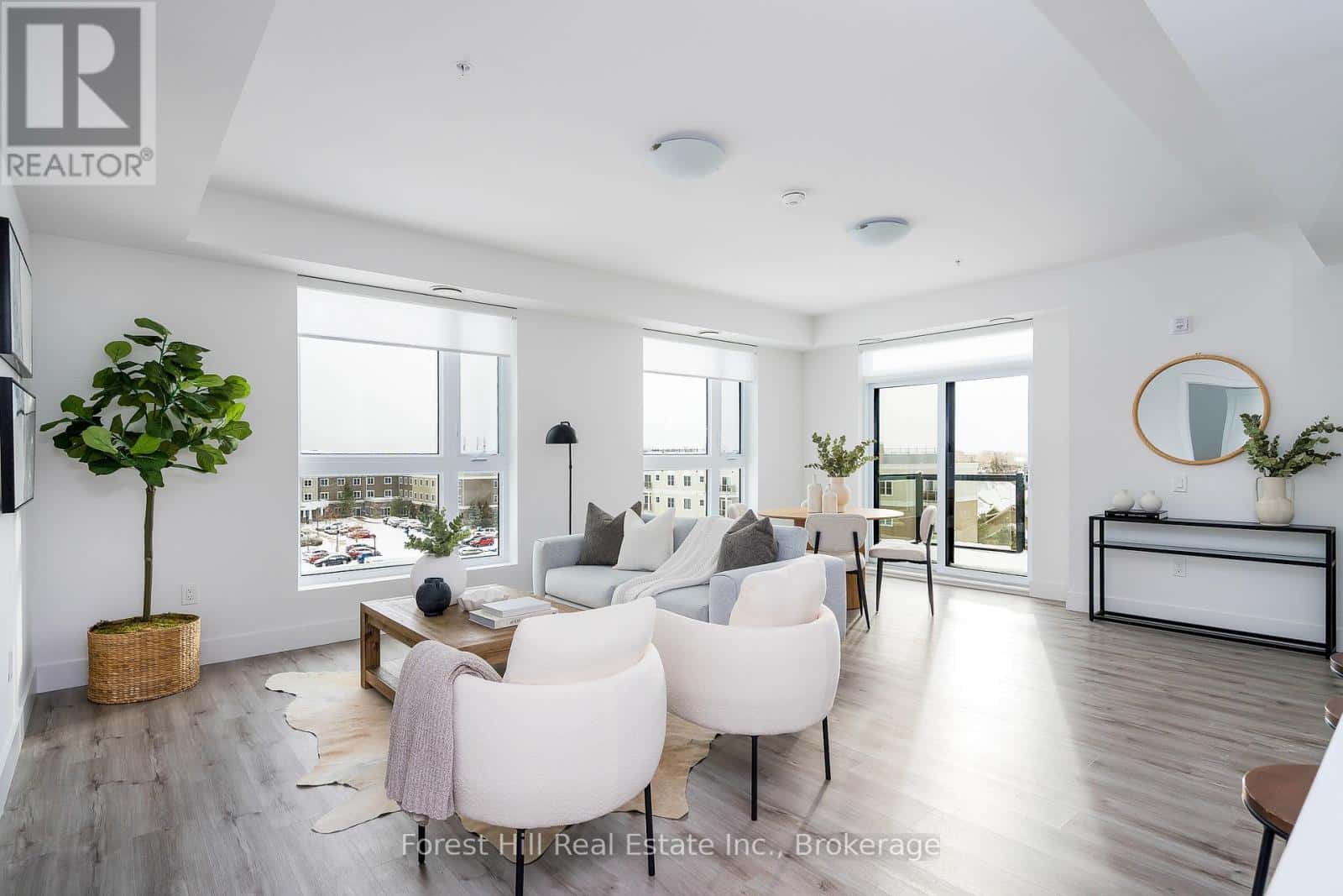 518 - 4 KIMBERLY LANE — Collingwood, Ontario - Photo 3 of 45