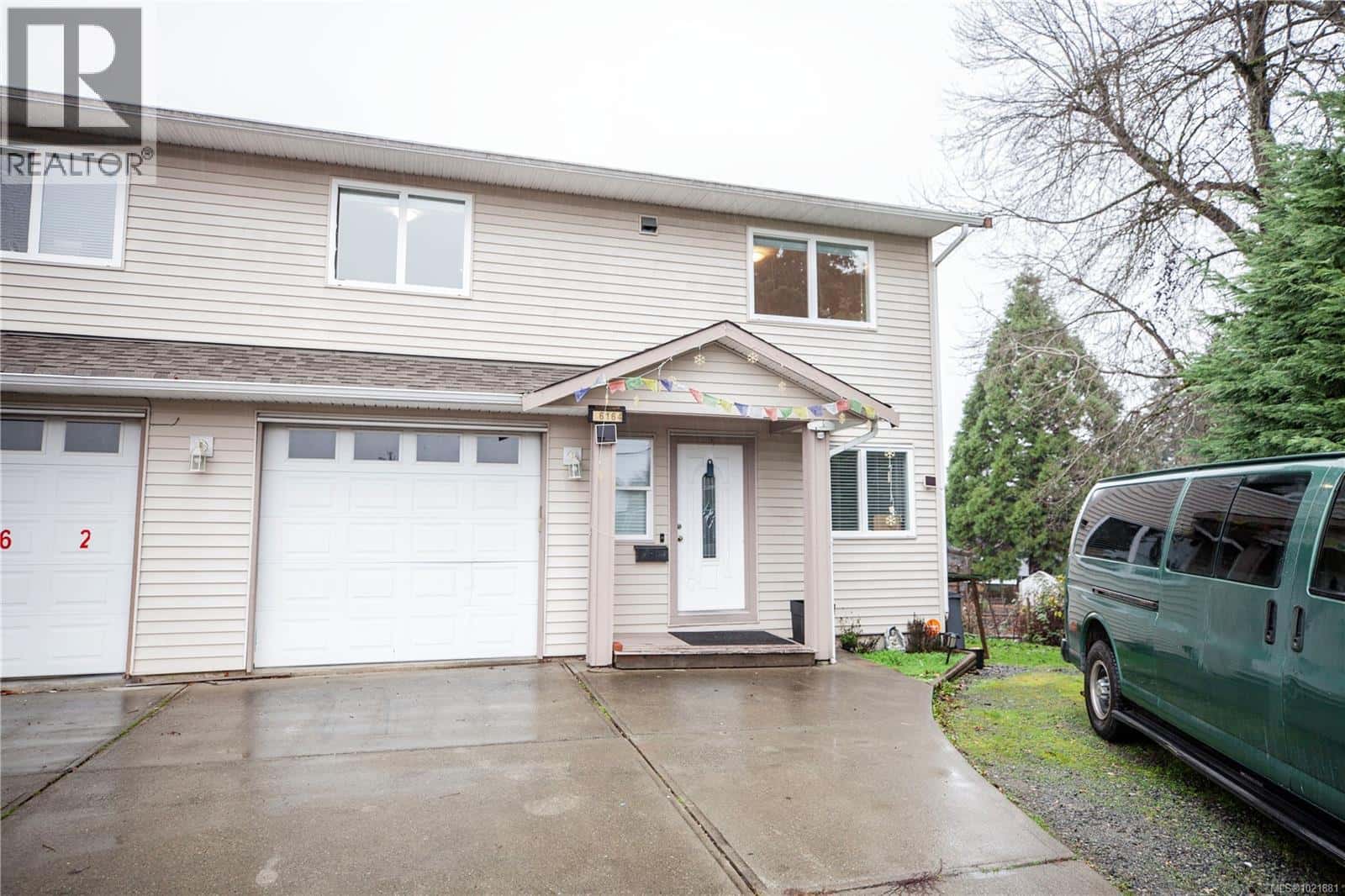 6164 Grieve Rd — Duncan, British Columbia - Photo 4 of 45