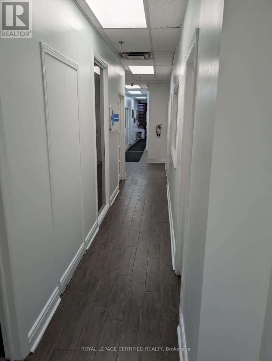 8 - 30 INTERMODAL DRIVE — Brampton (Gore Industrial South) - Photo 4 of 14