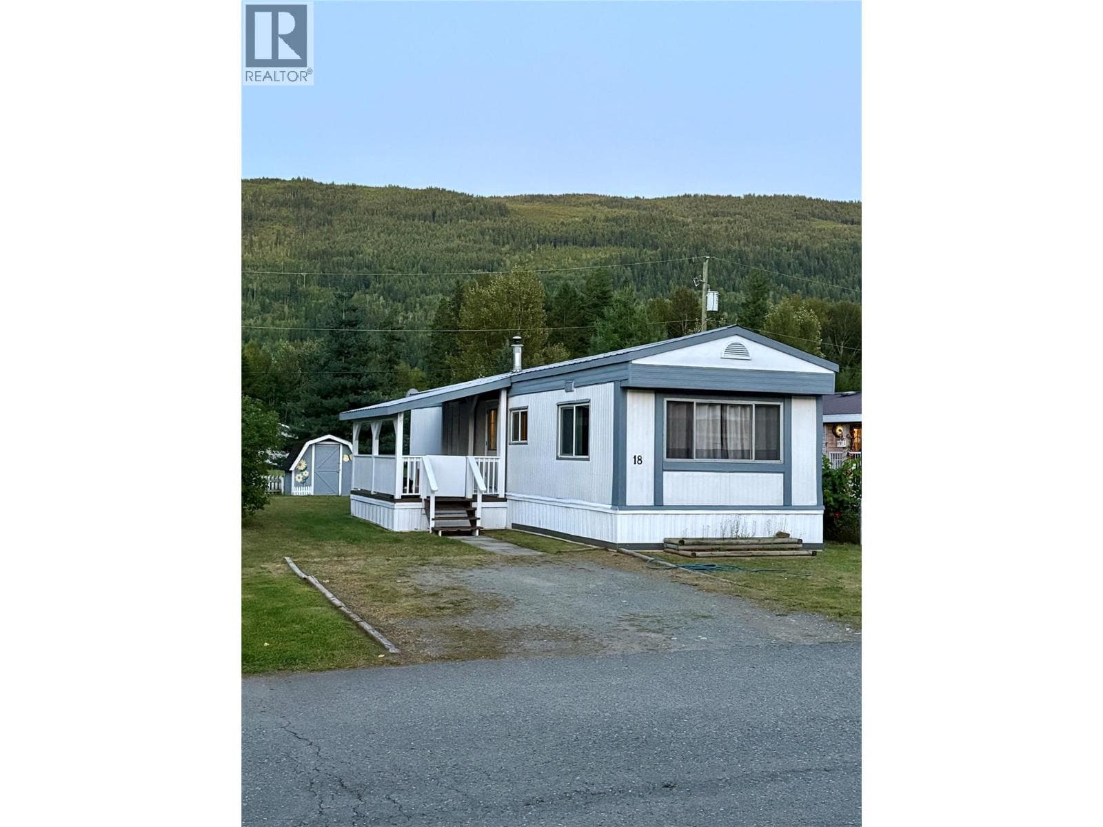 130 FERRY Road Unit# 18 — Clearwater, British Columbia - Main photo