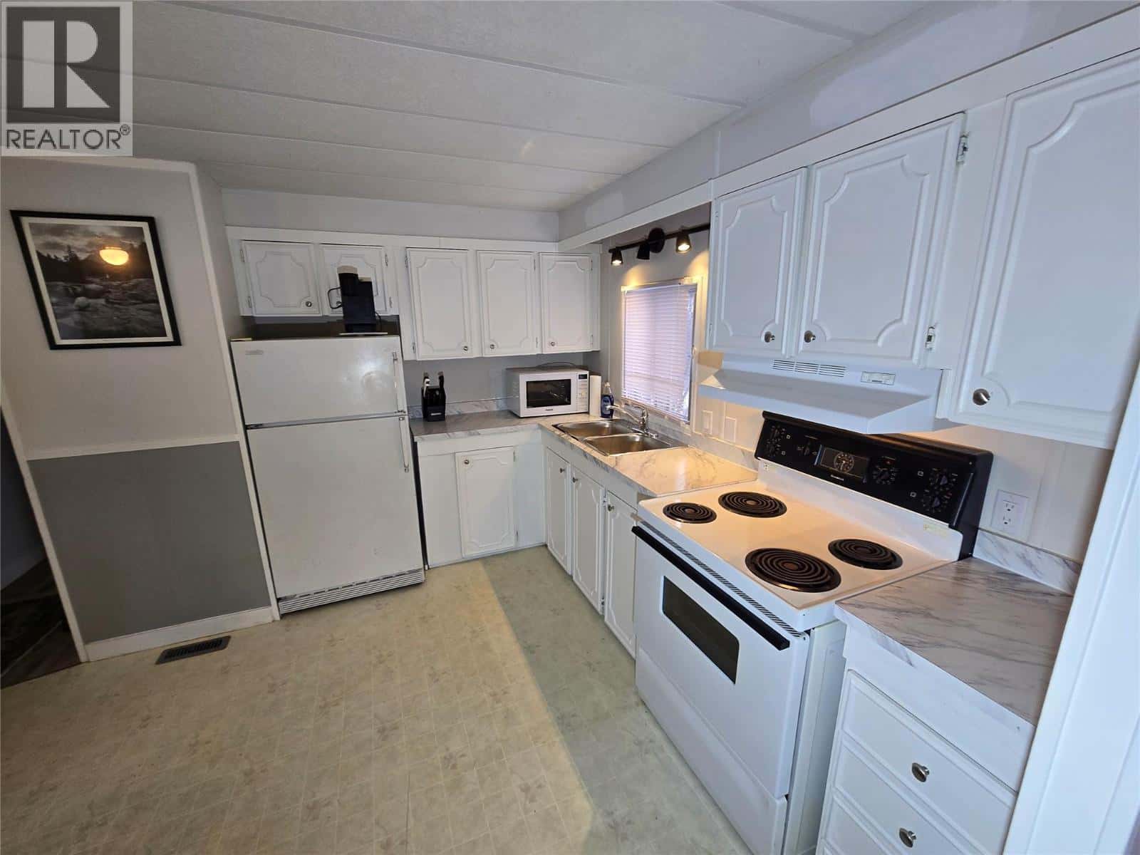 130 FERRY Road Unit# 18 — Clearwater, British Columbia - Photo 5 of 17