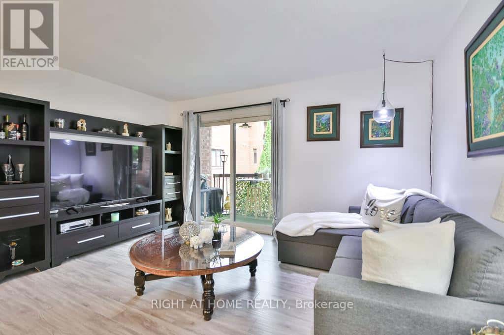 B6 - 179 EDGEHILL DRIVE — Barrie (Letitia Heights), Ontario - Photo 3 of 30