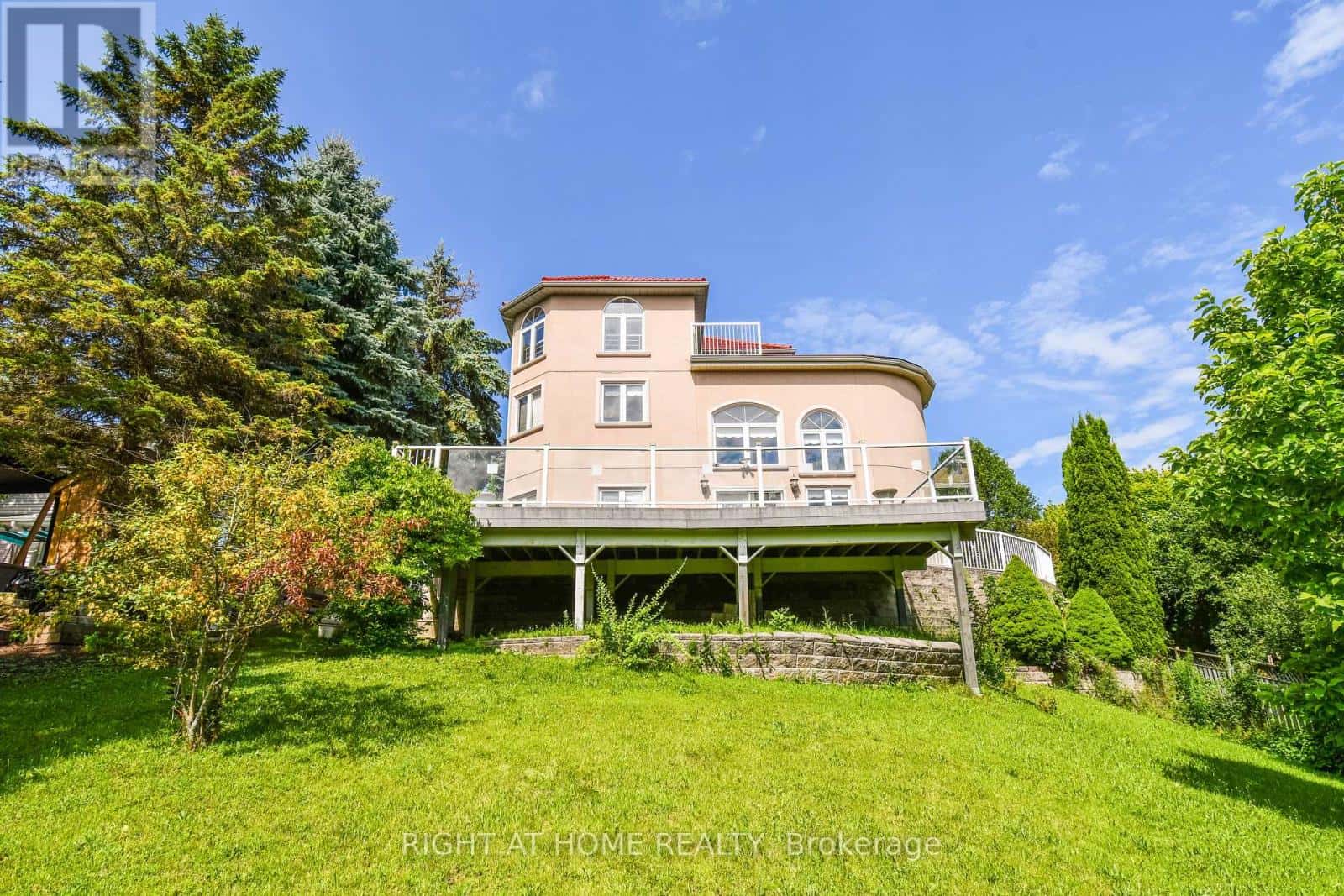 11 THACKERAY CRESCENT — Barrie (Letitia Heights), Ontario - Photo 4 of 50