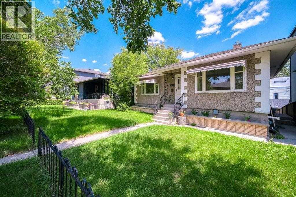 Calgary — Calgary - Photo 2 of 30